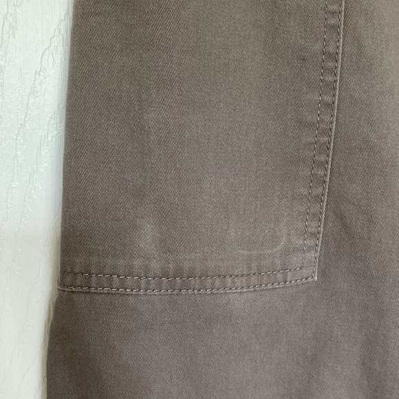 TNA New Cedar Pant in Stone Taupe - Picture 6 of 10